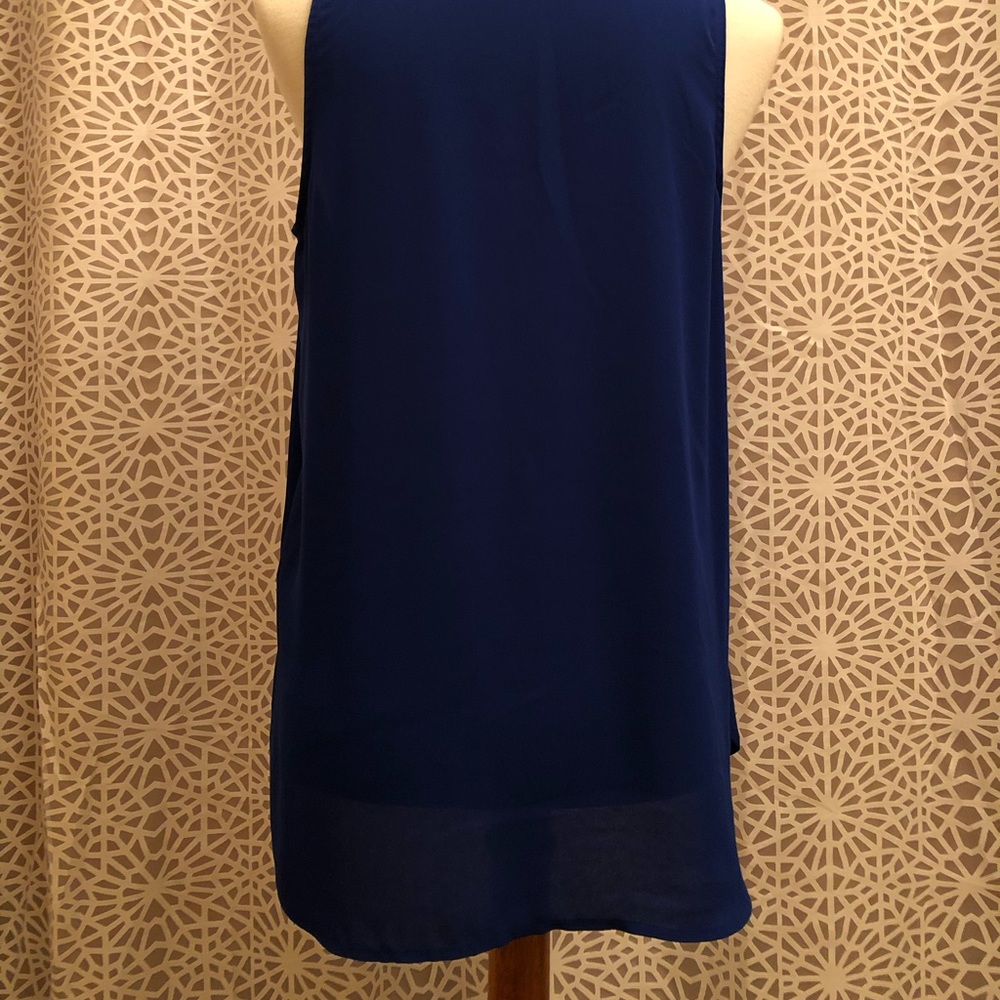 Vince Camuto Blue Sleeveless Size Small Top - Picture 4 of 6
